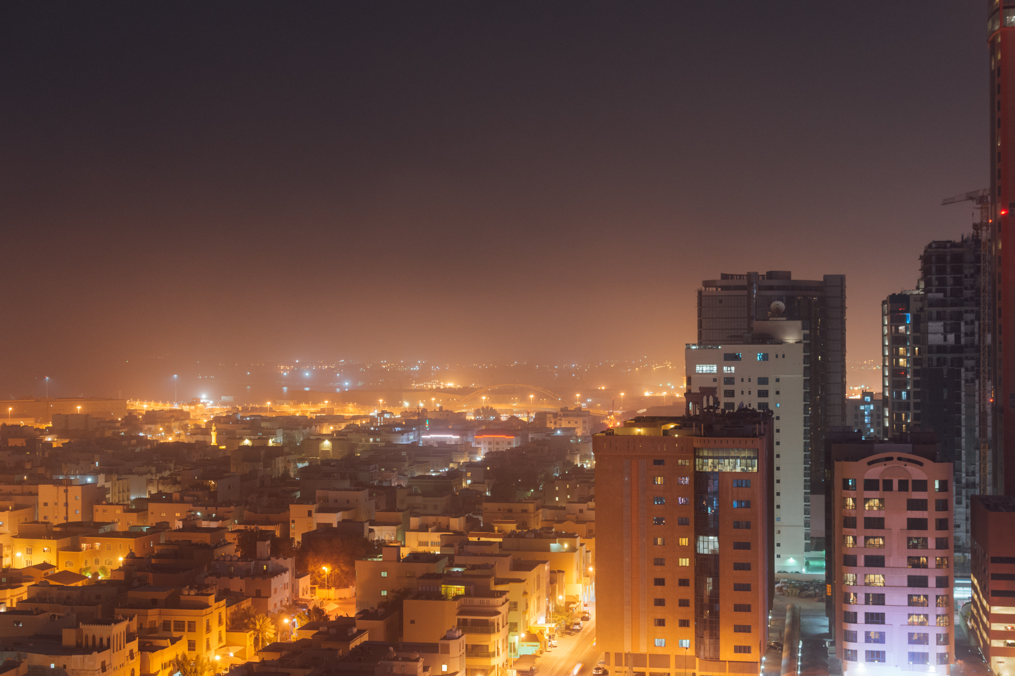 Bahrain in Photos: Dust