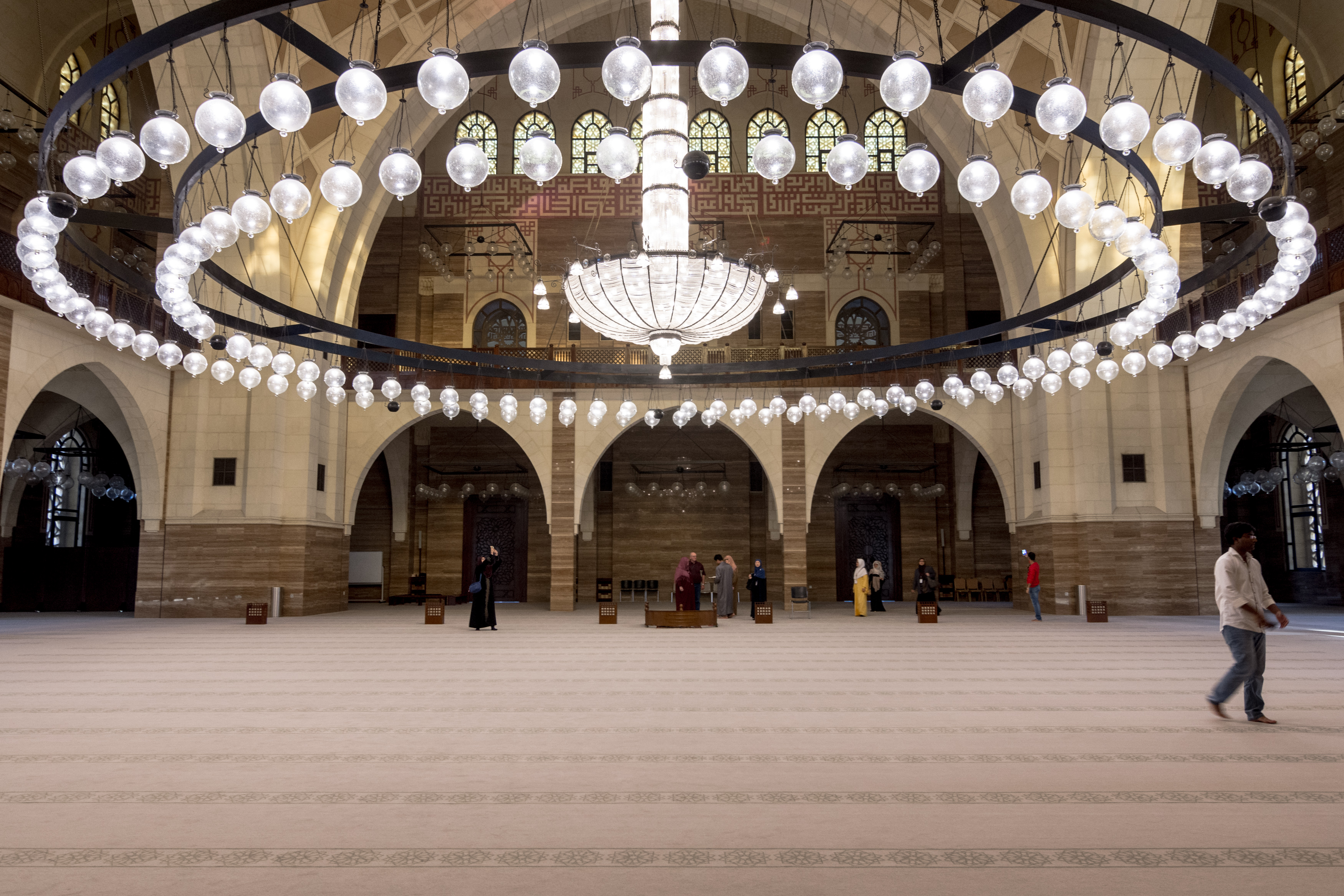 Al Fateh Grand Mosque